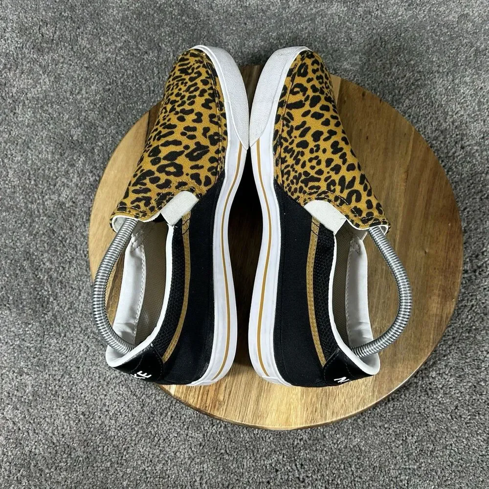 Nike product pair